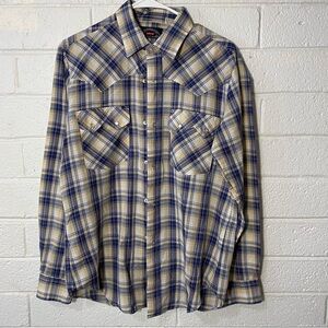 Vintage Levi’s Like New Pearl Snap Double Sawtooth Pocket Blue Tab Western Shirt